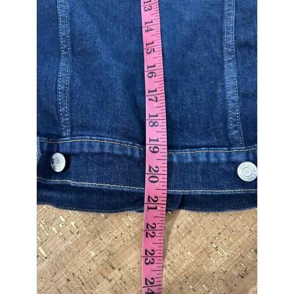 Gap Women’s Size XS Medium Wash Denim Jacket - Picture 7 of 7